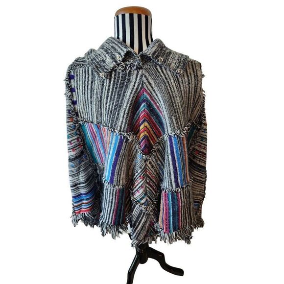 Gitano Colorful Knitted Poncho - Picture 4 of 4